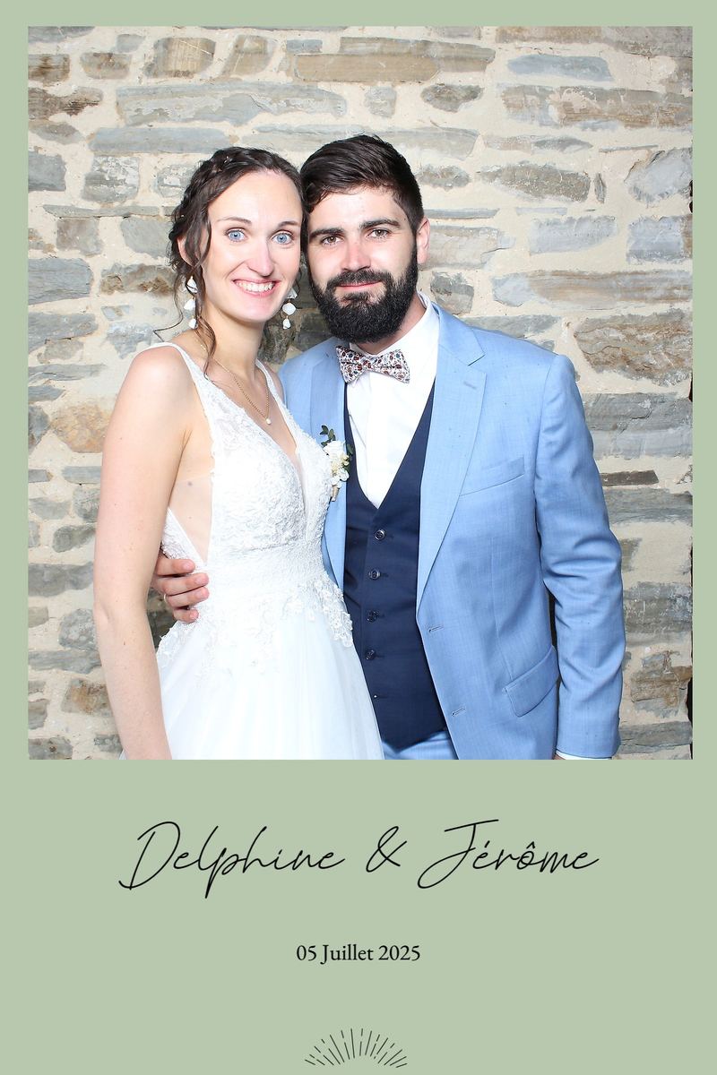 Tirage « Delphine & Jérôme », cadre vert sauge, 5 juillet 2025